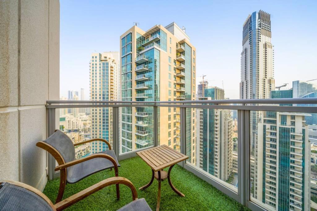 Spectacular Burj & Fountain View - Luxurious 3 Bedrooms & Maids Room - The Residences Dubai Eksteriør bilde