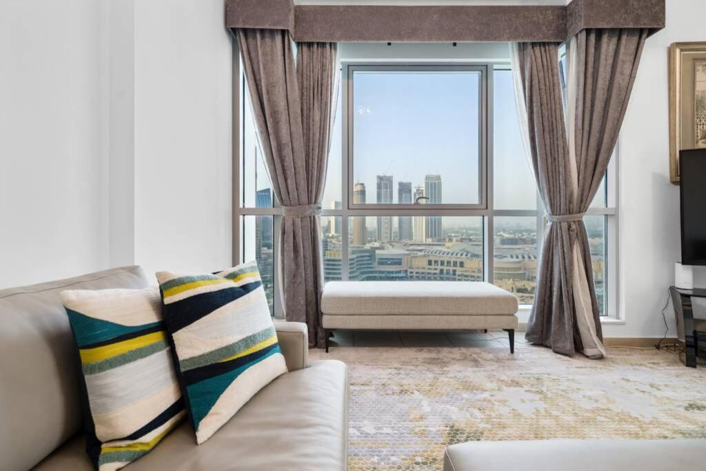 Spectacular Burj & Fountain View - Luxurious 3 Bedrooms & Maids Room - The Residences Dubai Eksteriør bilde